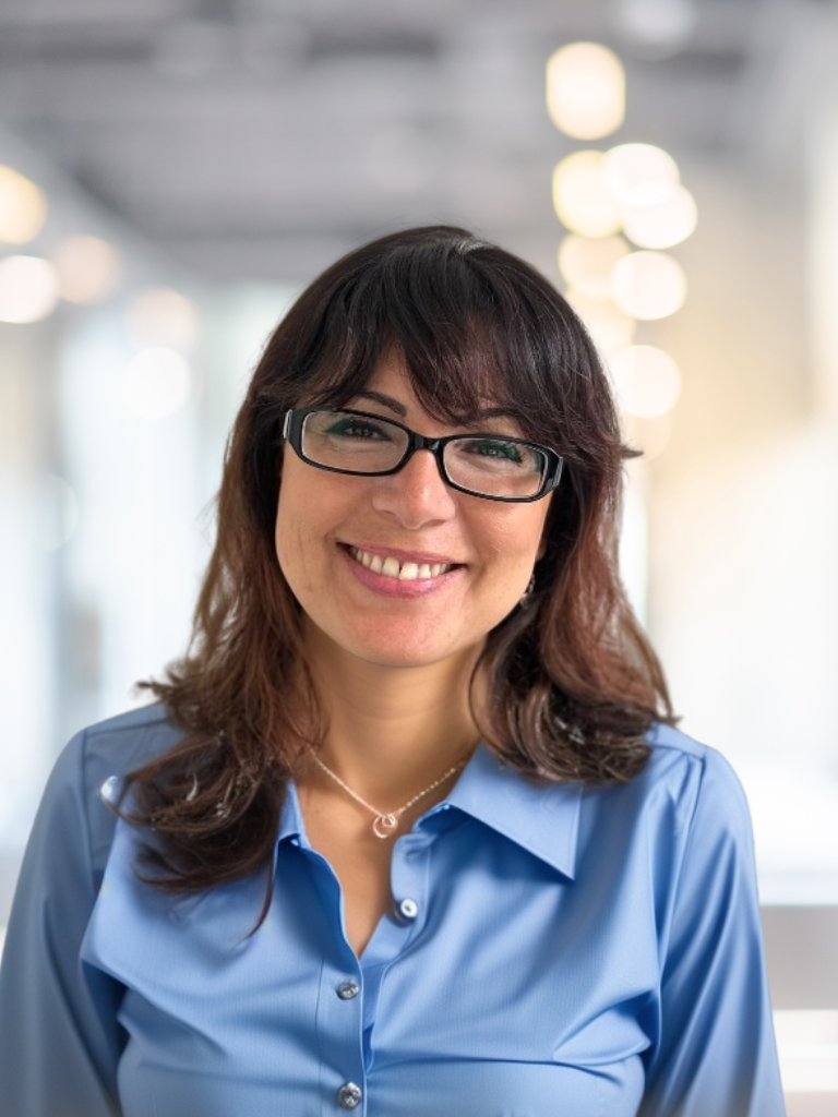 Cinzia Delegate headshot2