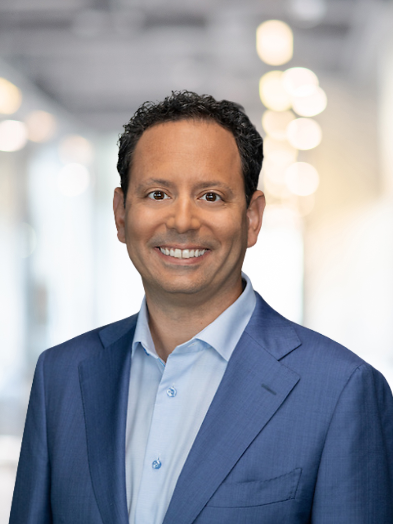 Dan Romanelli headshot